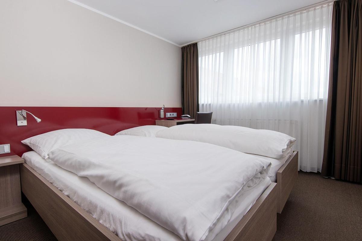 Hotel Rennschuh Göttingen Dış mekan fotoğraf