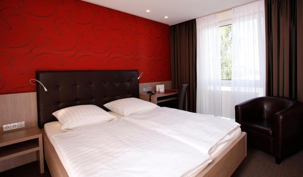 Hotel Rennschuh Göttingen Oda fotoğraf