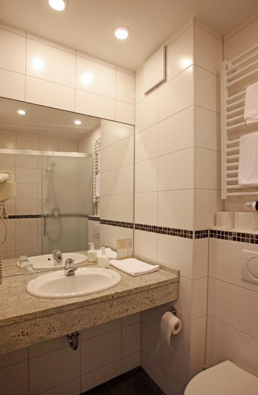 Hotel Rennschuh Göttingen Oda fotoğraf
